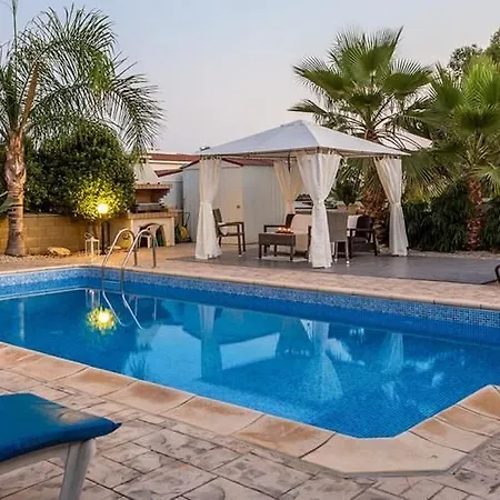 Oceanview Luxury 207